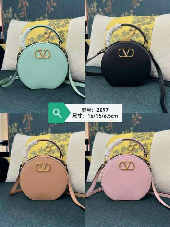 Picture of Valentino Handbags _SKUfw198496847fw